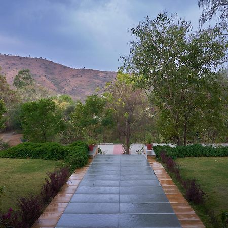 The Hunting Lodge Resort Udaipur - Villas & Pool Dabok Eksteriør bilde